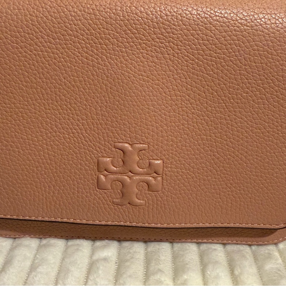 Tory Burch Thea flap crossybody bag in Pink Moon - Picture 10 of 11